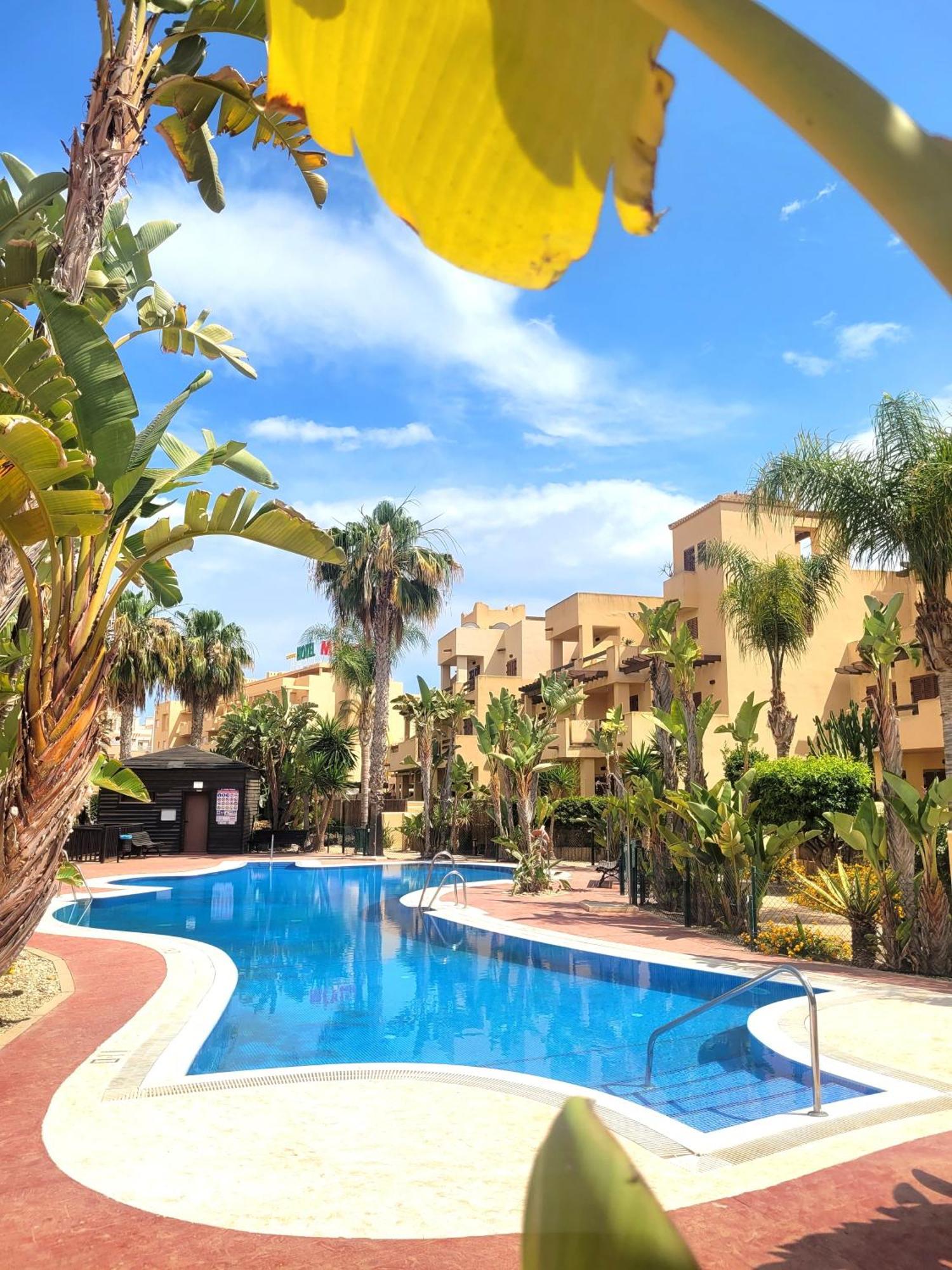Bajo Con Una Terraza Espectacular Al Lado De La Playa Y Con Acceso Directo A La Piscina! Los Amarguillos Extérieur photo